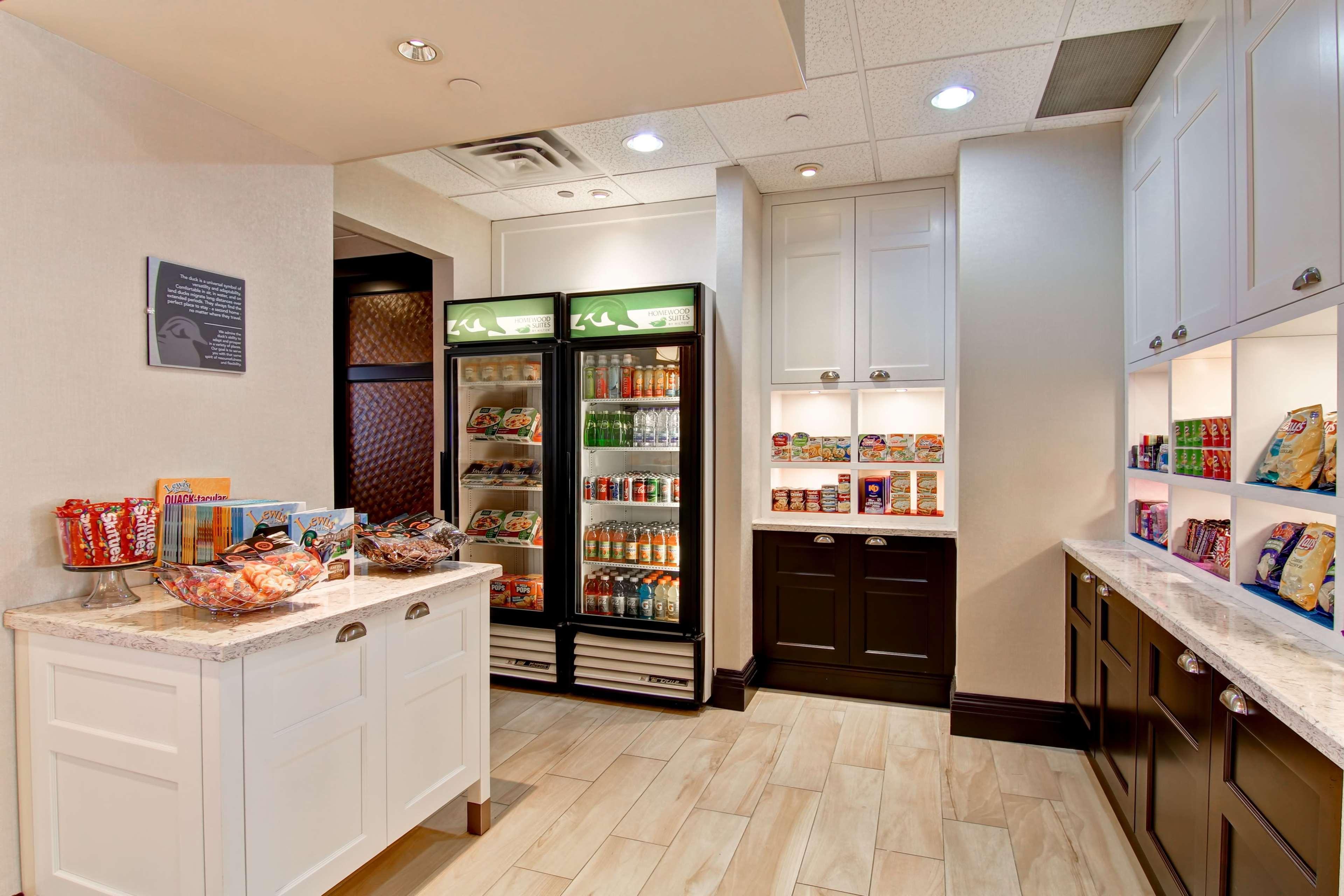 Homewood Suites By Hilton Toronto Mississauga Eksteriør billede