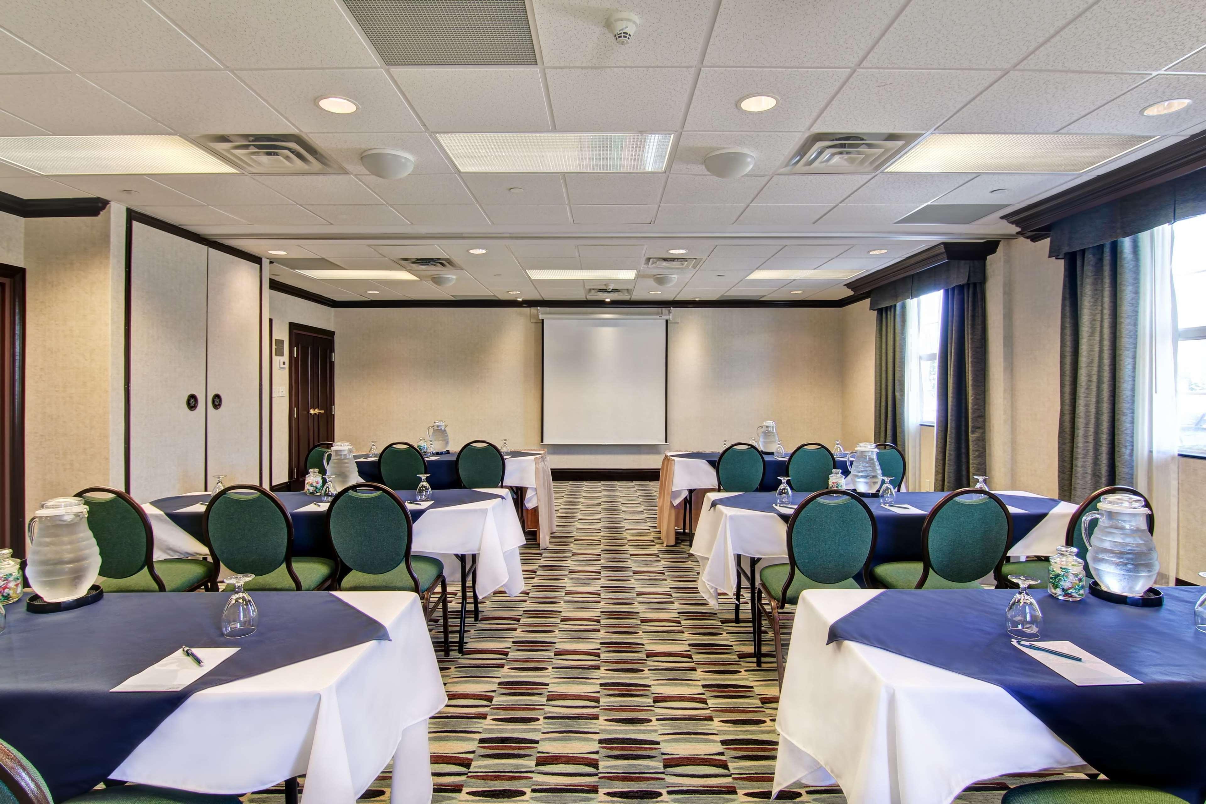 Homewood Suites By Hilton Toronto Mississauga Eksteriør billede