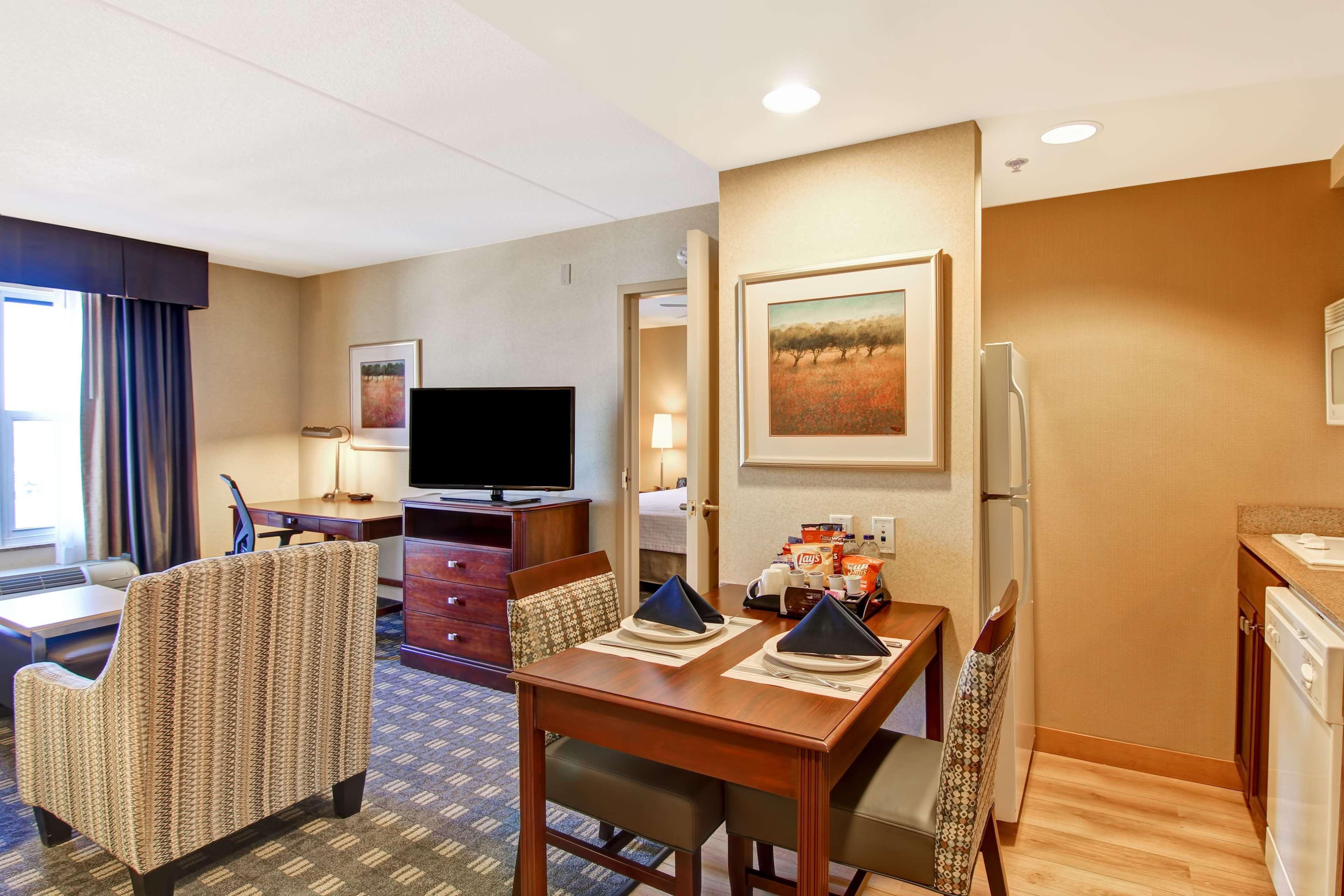 Homewood Suites By Hilton Toronto Mississauga Eksteriør billede