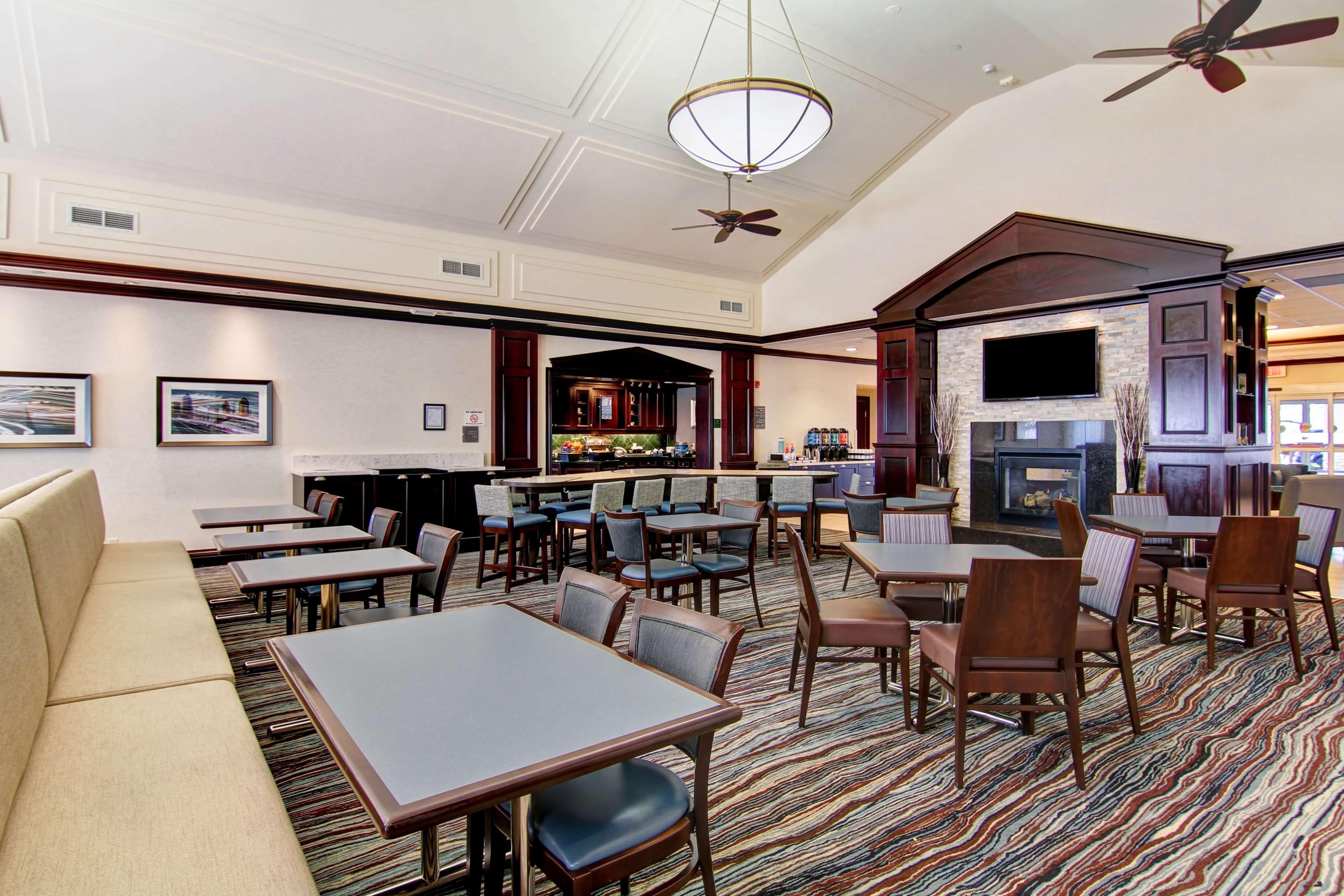 Homewood Suites By Hilton Toronto Mississauga Eksteriør billede